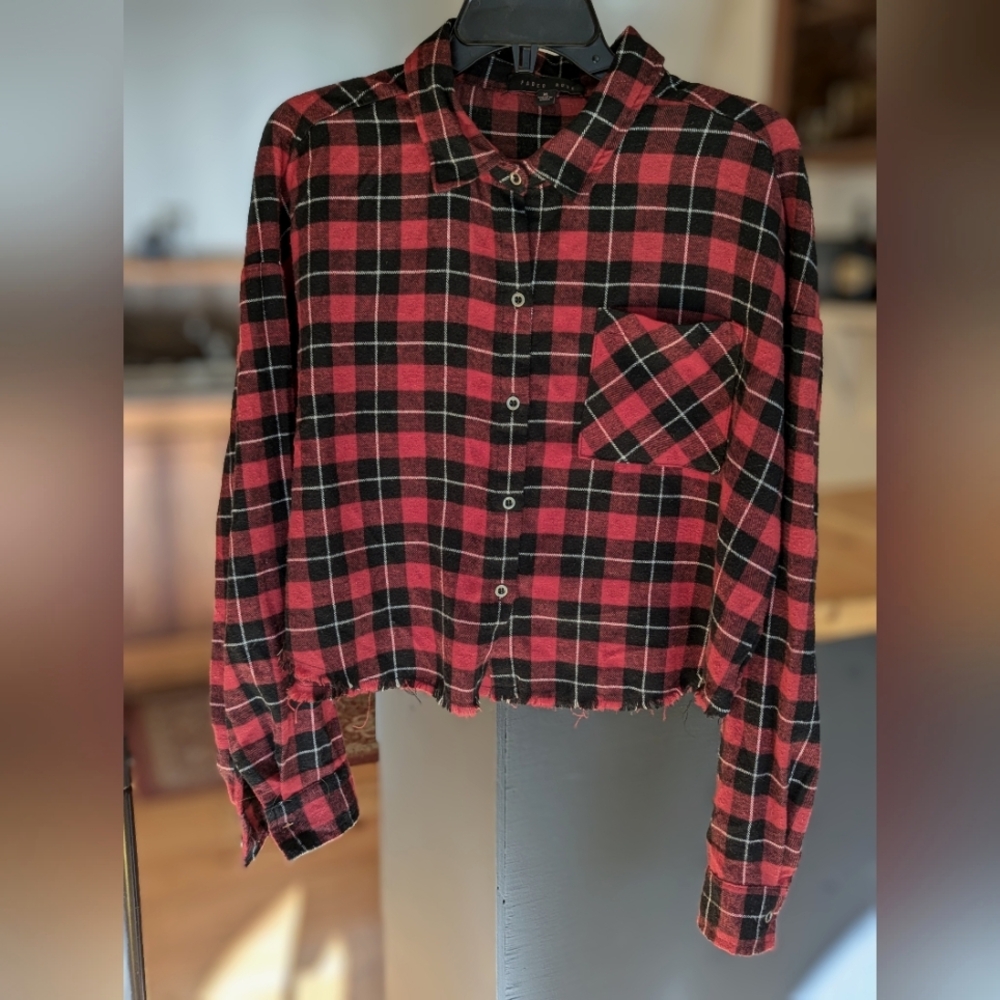 Red + Black Plaid Cropped Flannel